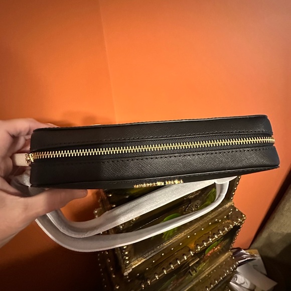 SOLD - Picture 4 of 6